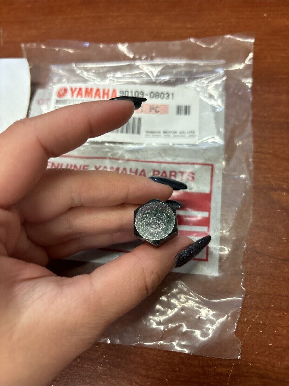 NOS Yamaha DT100 DT50 DT80 GT80 BOLT 90109-08031-00 SUB 137-27317-00-00 Y180