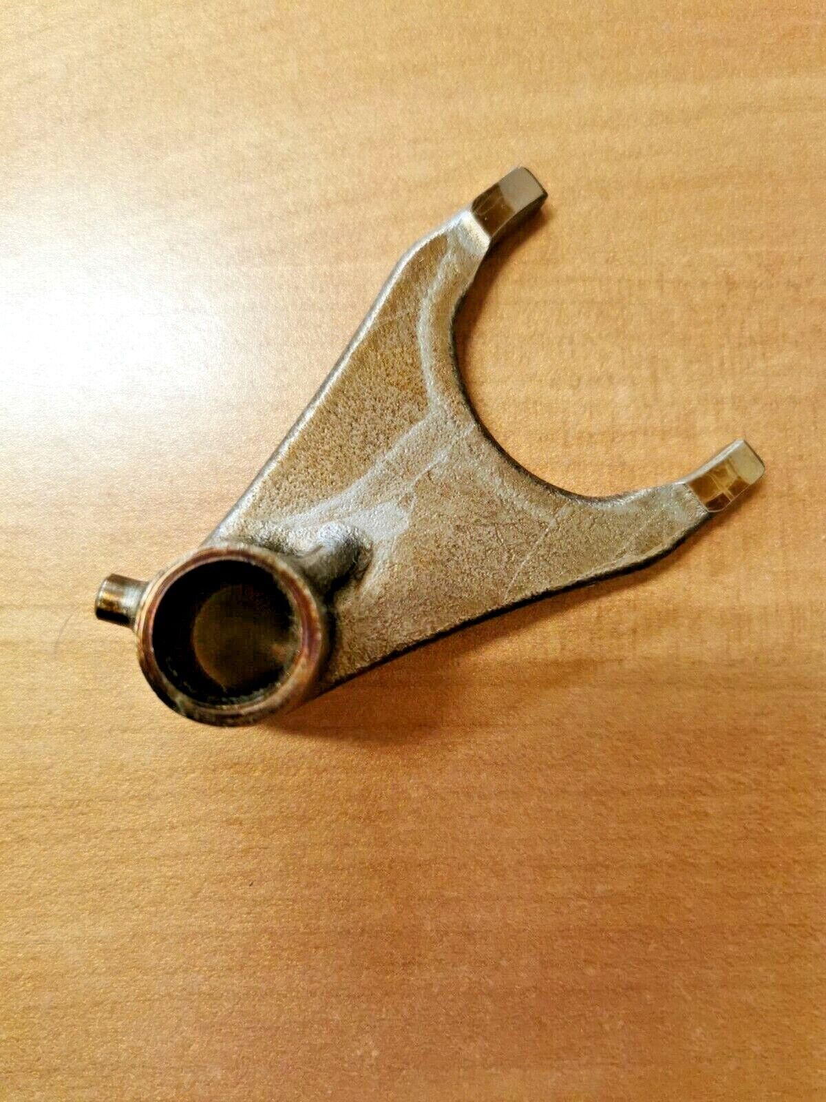 NOS SUZUKI SV1000 GSXR1000 2001 - 2012 GEAR SHIFT FORK 25211-35F00 S6