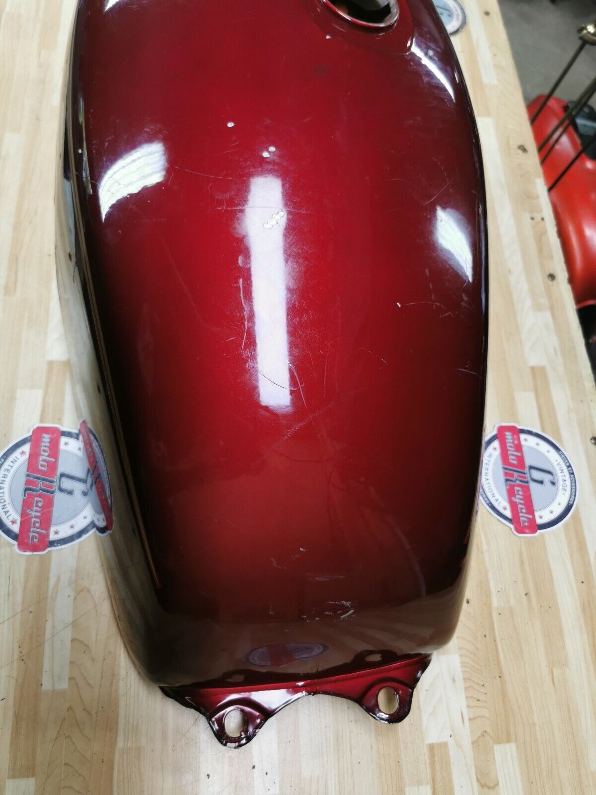 Suzuki GS650G 1982 fuel tank GS 650 gas petrol reservoir