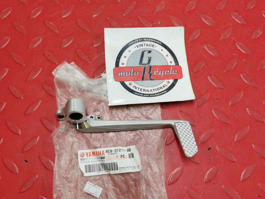 NOS YAMAHA 2007 - 2008 YZFR1 BRAKE PEDAL 4C8-27211-00-00 Y41