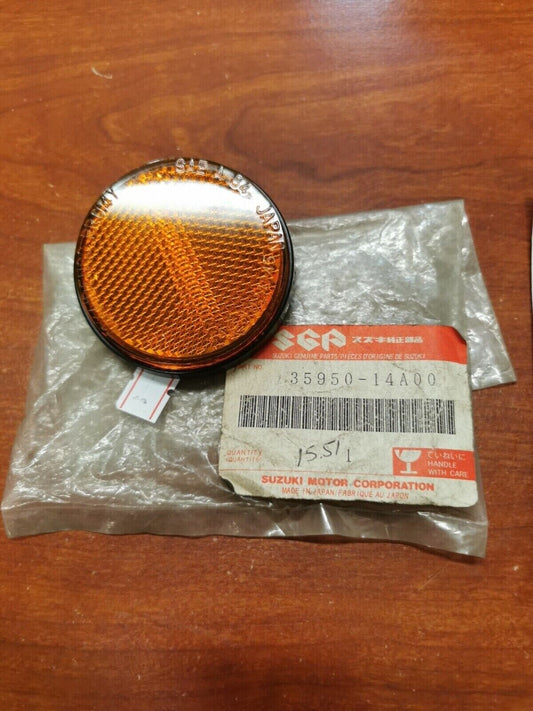 NOS SUZUKI JR50 GSF1200/S REFLEX REFLECTOR 35950-14A00 S30