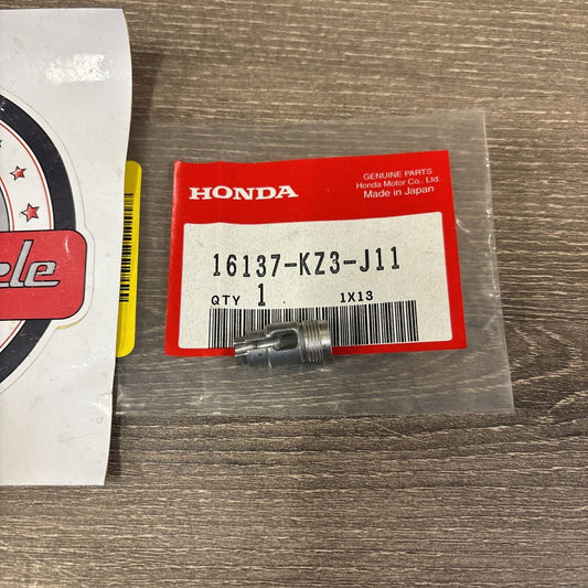 NOS Honda 1997 1999 2000 CR250R CABLE HOLDER 16137-KZ3-J11 H158