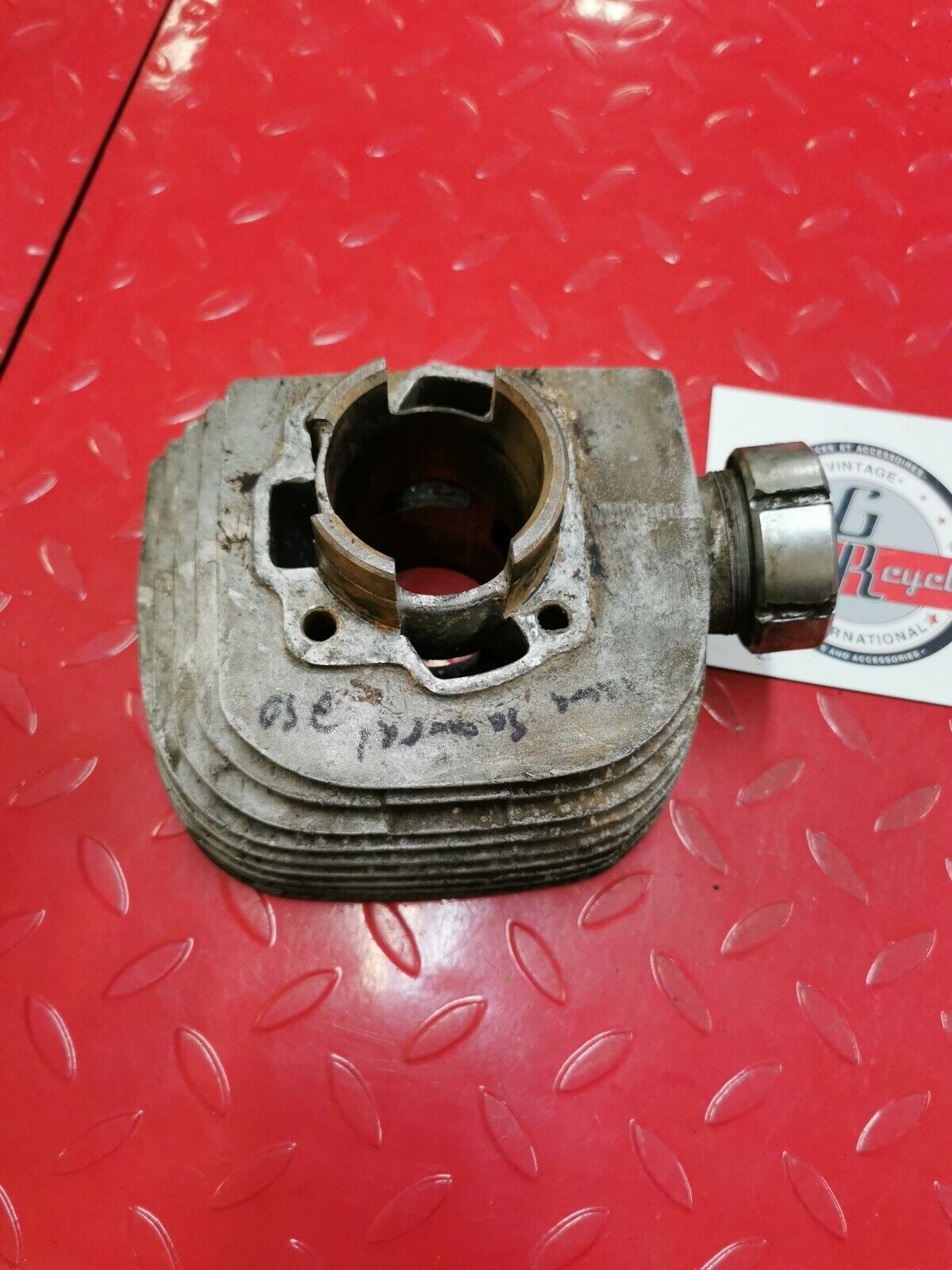 Kawasaki A1 Samurai left side cylinder jug barrel 53.5mm T