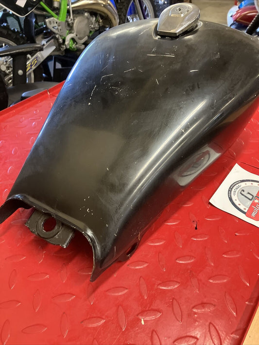 Honda CB550SC 1983 nighthawk 550 Fuel tank gas petrol reservoir