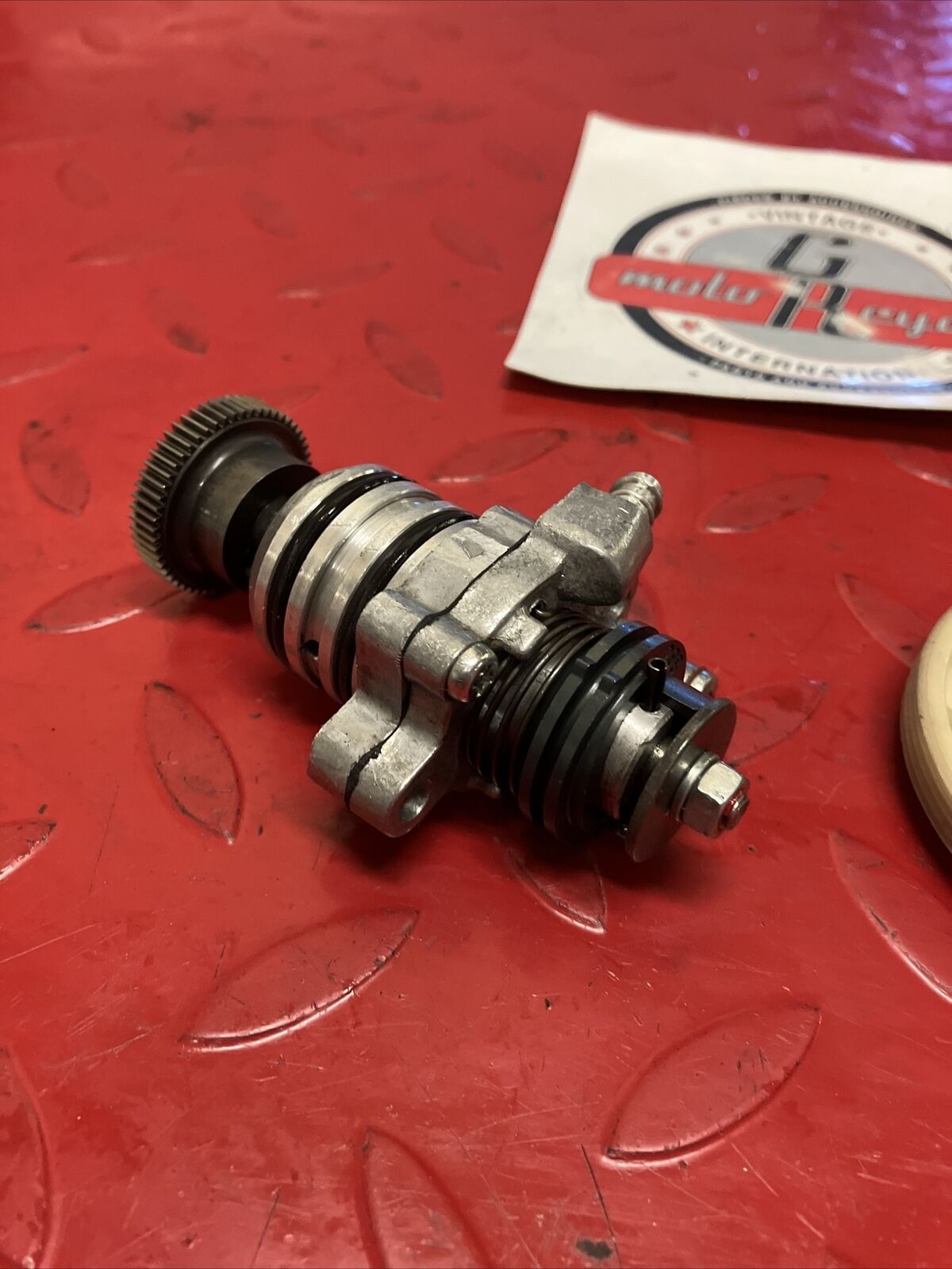 Yamaha U7E 1972 V70 oil pump assy drive gear