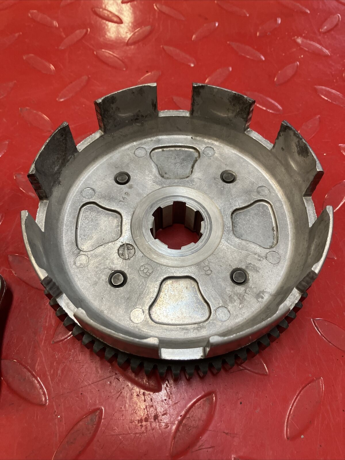 Honda XR80R 1986 clutch basket hub pressure plate 22100-149-000 22121-115-010