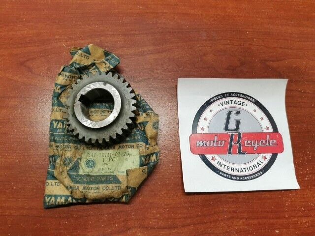 NOS Yamaha 1973 1974 TX750 PRIMARY DRIVE GEAR MARKED 25 341-16111-01-25 Y118