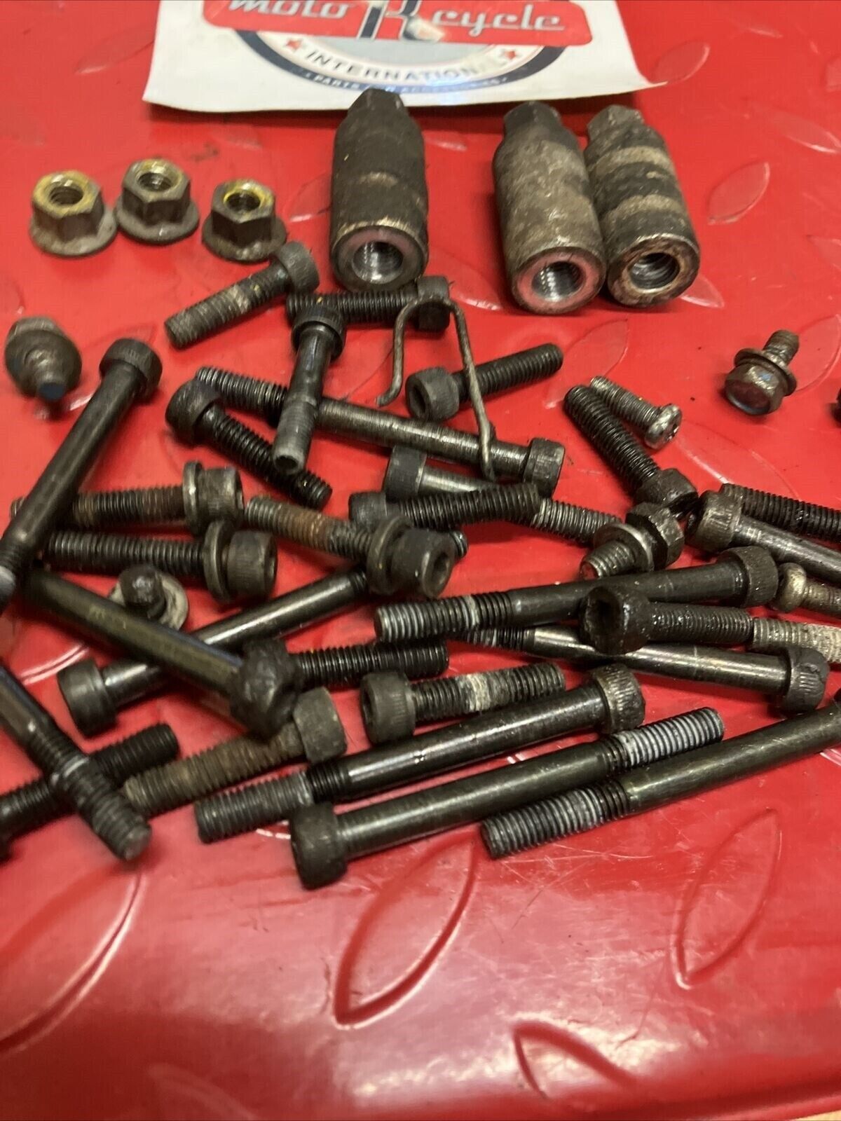 Yamaha DT250 1977 engine motor crankcase cover cylinder hardware nut bolt