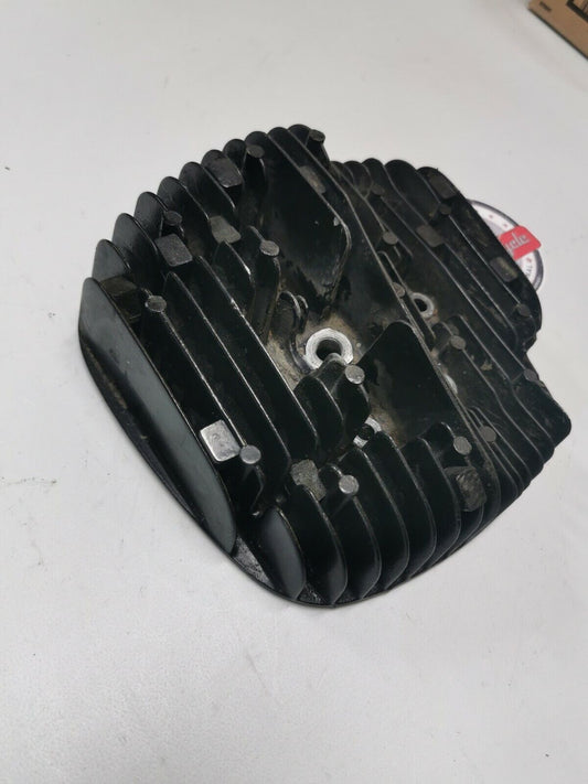 Suzuki PE175 1982 cylinder jug barrel head cover 1983 1984