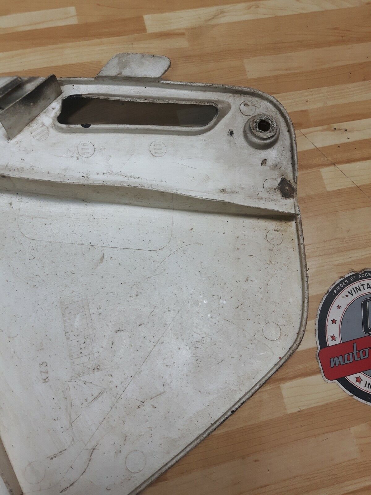 Honda CR250R 1991 Left side panel cover number plate plastic 83610-KZ3-700ZB