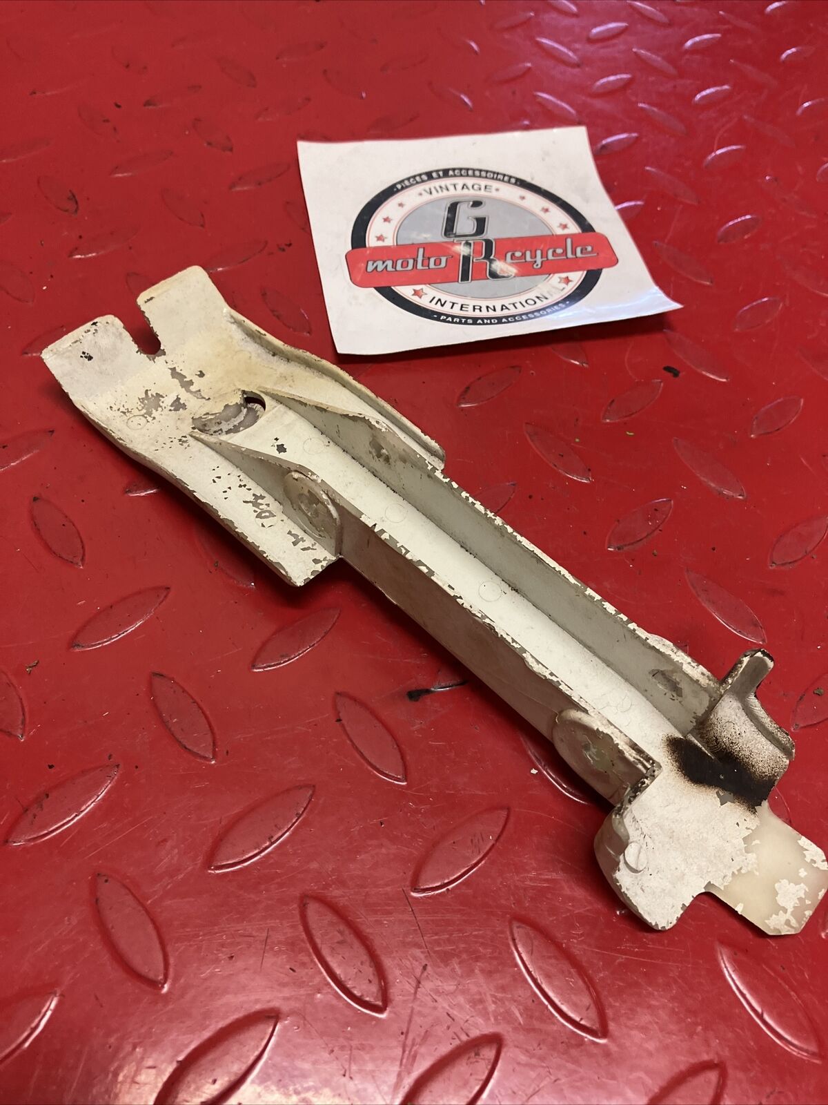 Kawasaki KDX80 1987 Rear shock linkage rod mud flap inner fender guard