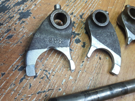 Honda XR200R 1983 Shifting shift fork transmission 24211-446-650 24221-446-650