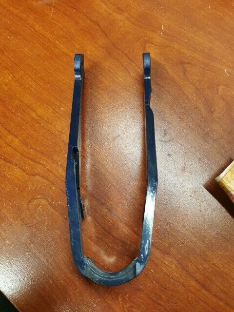 NOS Honda 1981 - 1983 XR200R CHAIN SLIDER 52170-KA2-000 H86
