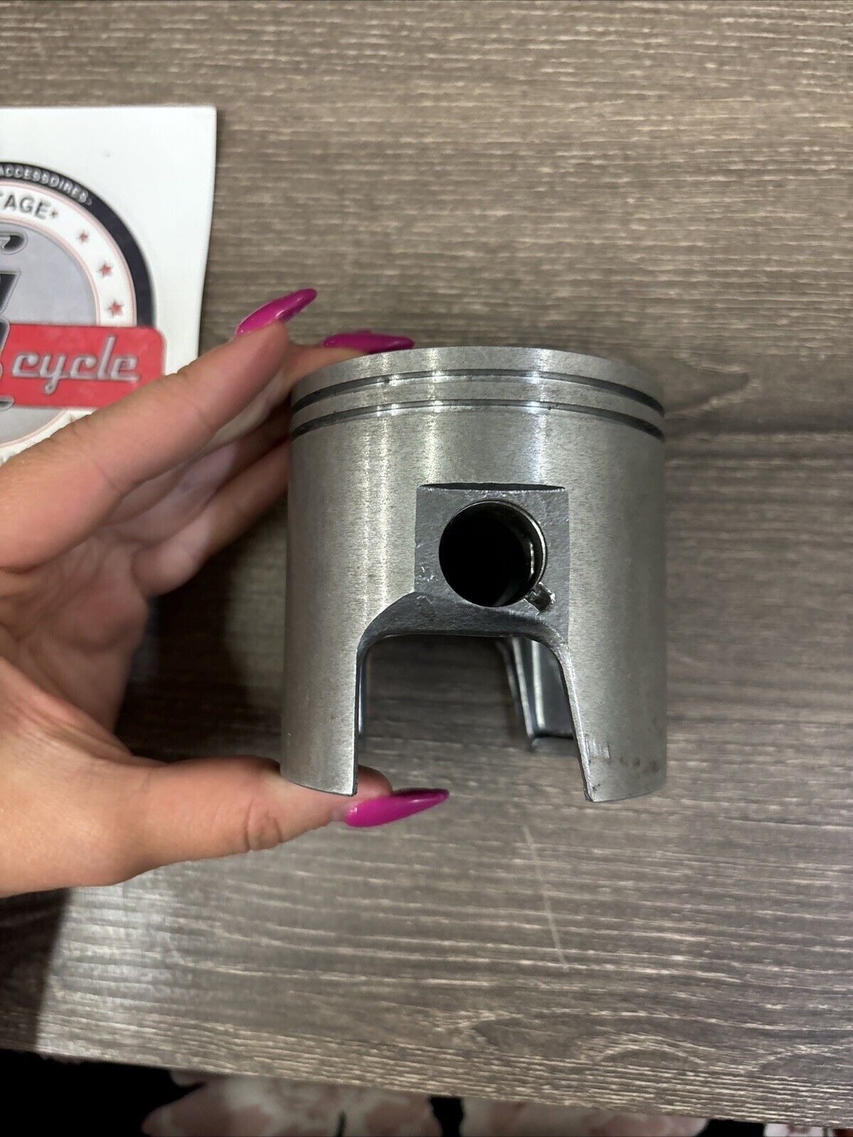 NOS BOMBARDIER SKI-DOO OLYMPIQUE 300 CC PISTON ELKO 76MM 402-1129 J62