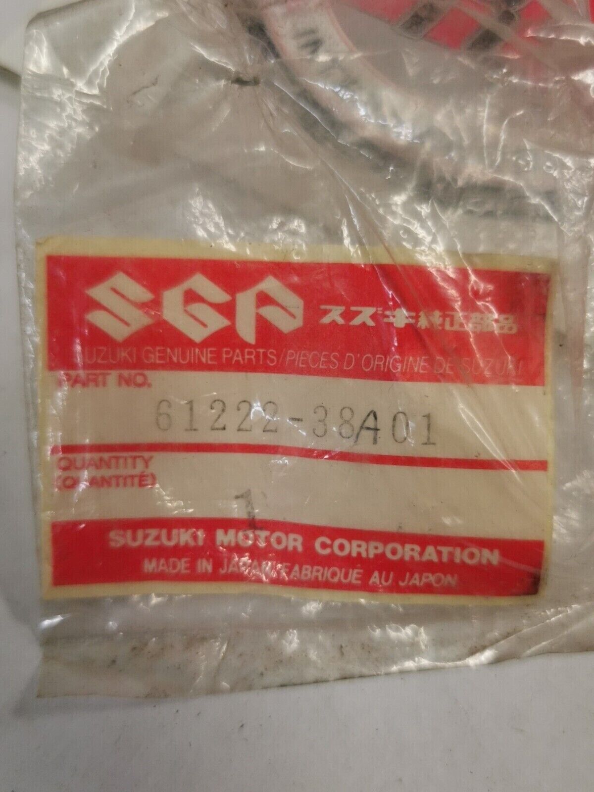 NOS SUZUKI GZ250 VZ800 S40 VS1400 VS700 SWINGARM CAP 61222-38A01 S27