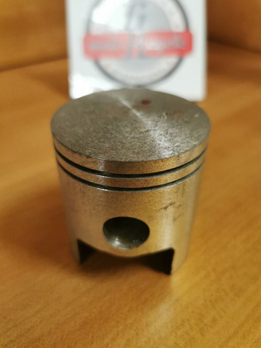 NOS YAMAHA AT1E 1969   PISTON  STD  0.96   248-11631-01-96 Y47