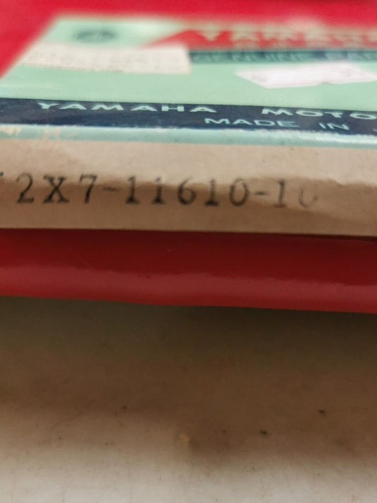 NOS YAMAHA IT250 PISTON RING 2X7-11610-10-00 Y33