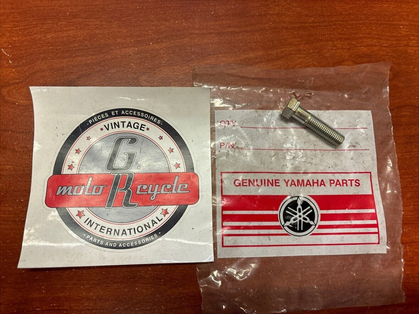 NOS Yamaha 1974 GP338F GP433F HEXAGON BOLT 97311-10040-00 Y185