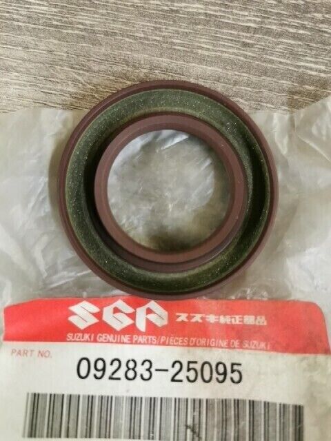 NOS SUZUKI AN125 AN125U LTA400F LTA500X LTA700X SEAL OIL 25X42X6 09283-25095 S53