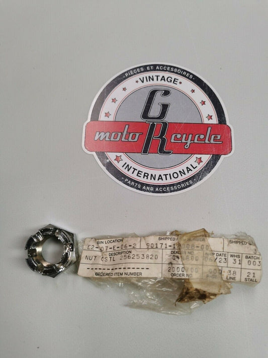 NOS Yamaha Castle Nut 90171-18008-00 y3
