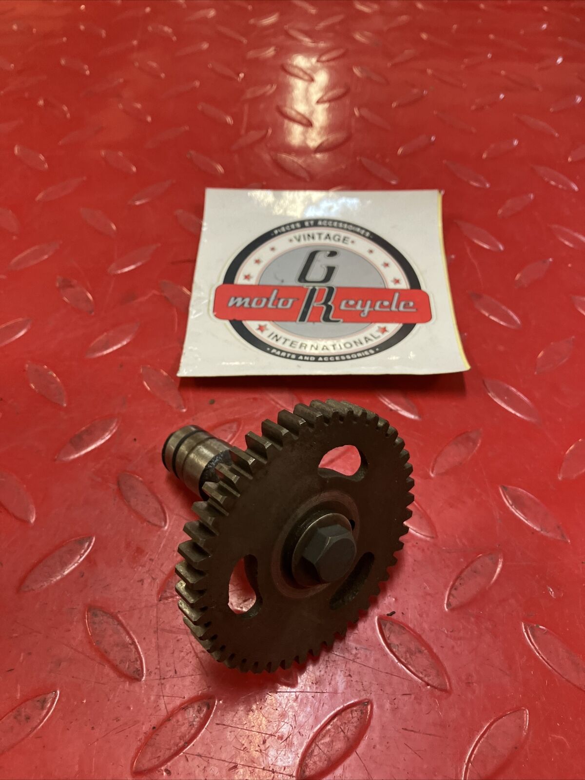 Honda C105 C105T CA105T Trail 55 camshaft cam shaft timing gear 14101-001-040