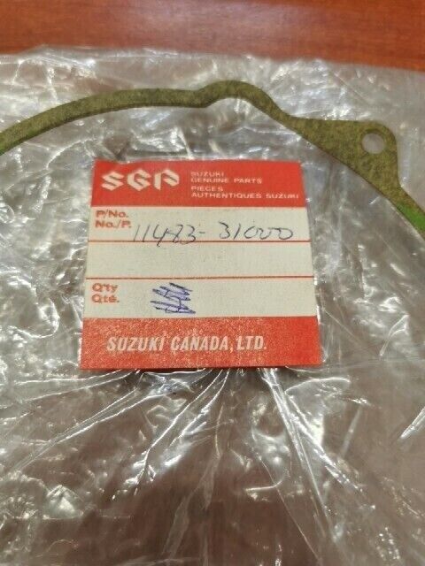 NOS Suzuki 1972 - 1977 GT750 LEFT CRANKCASE GASKET 11483-31000 S32