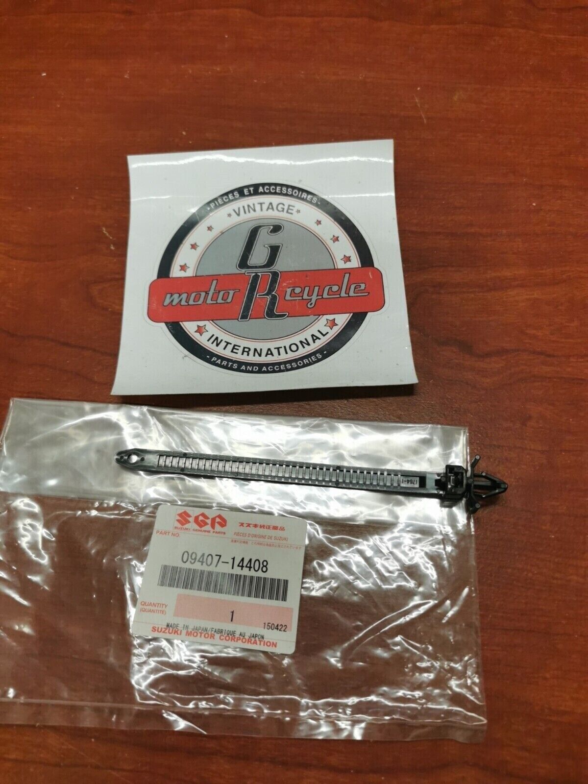 NOS Suzuki GSX-S1000 AN650 WATER HOSE CLAMP 09407-14408 SUB. 09407-17402 S17