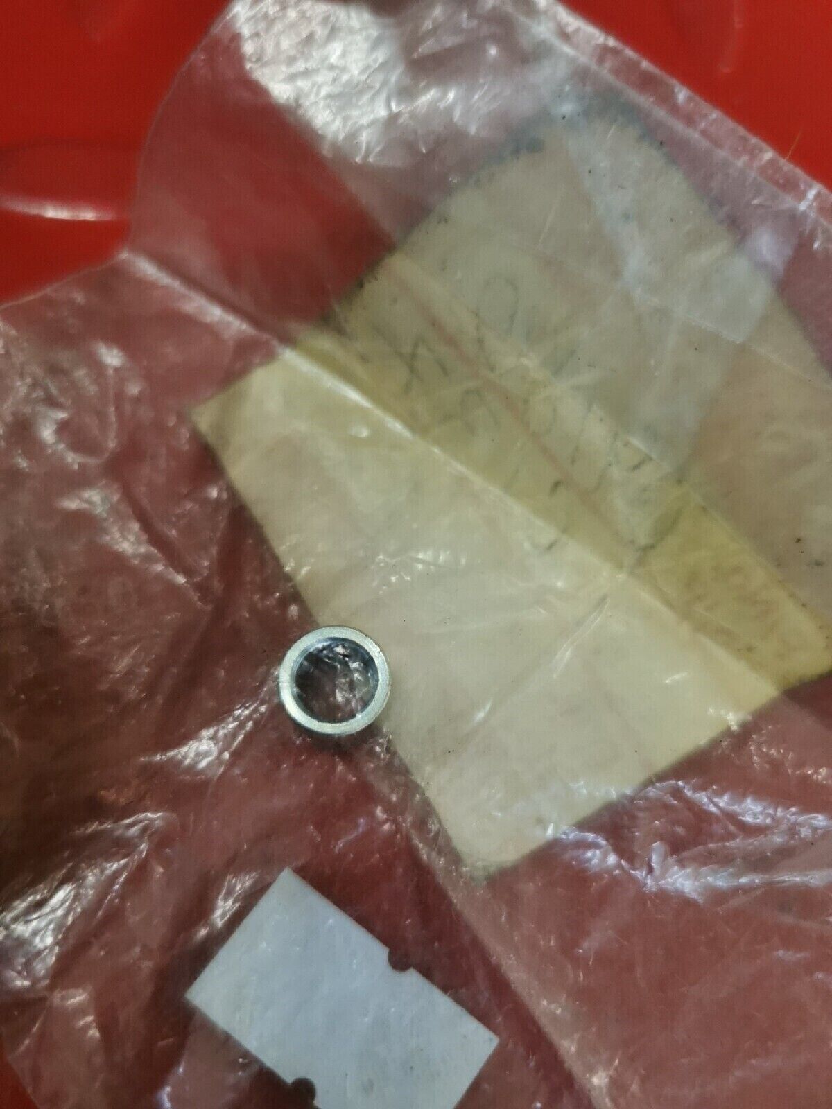 NOS SUZUKI SPACER 09180-06137 S11