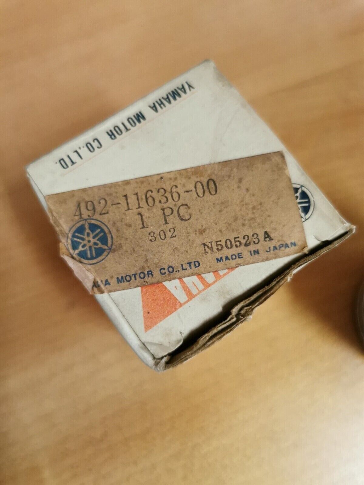 NOS YAMAHA YZ80 1974 - 1975 PISTON OVERSIZE 492-11636-00 Y46