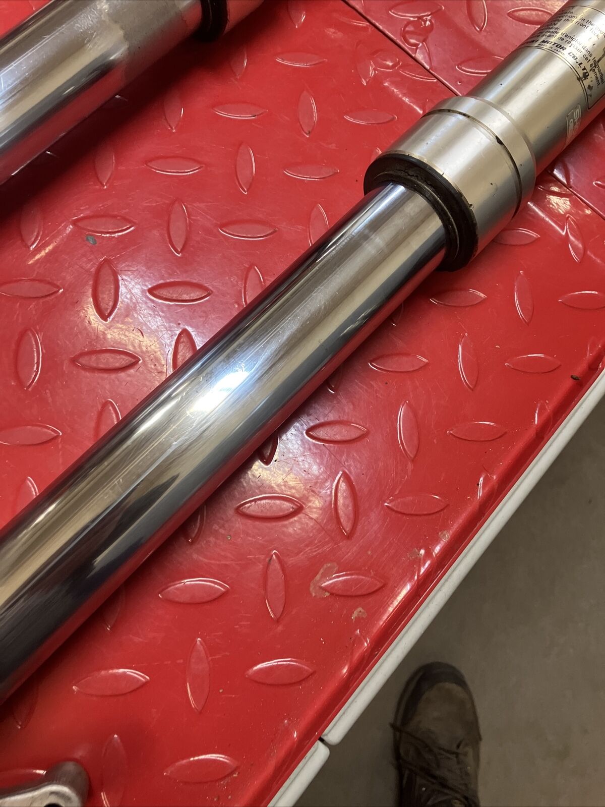Suzuki RM250 1992 left right front forks 51103-28C71 51104-28C71