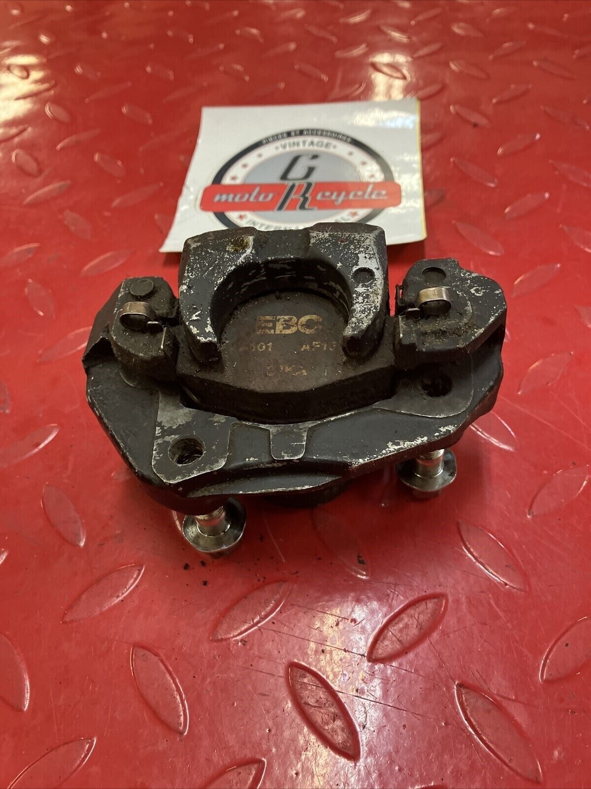 Yamaha DT200 1984 front brake caliper