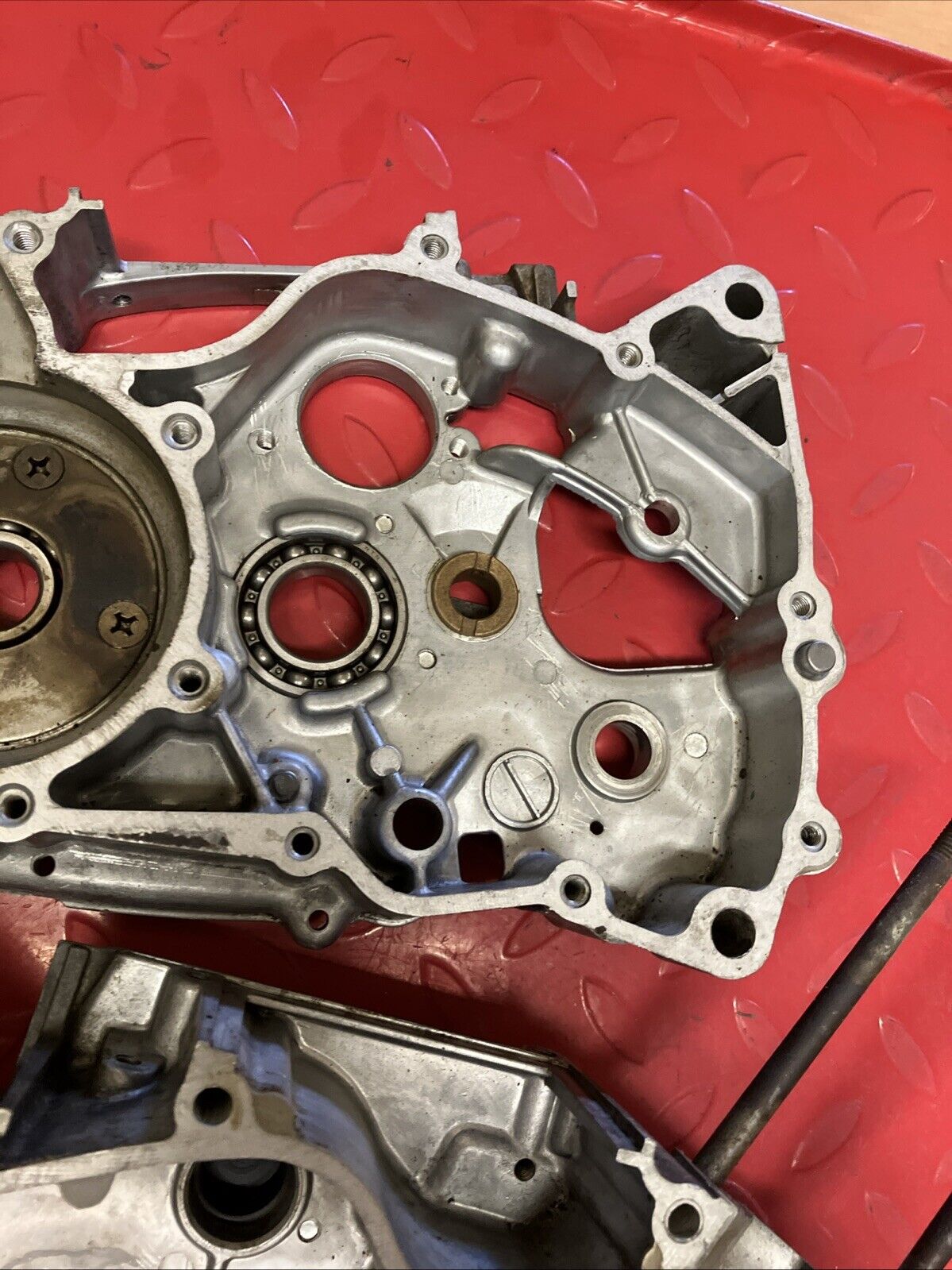 Kawasaki G5 1972 crankcase crank case set left right 2