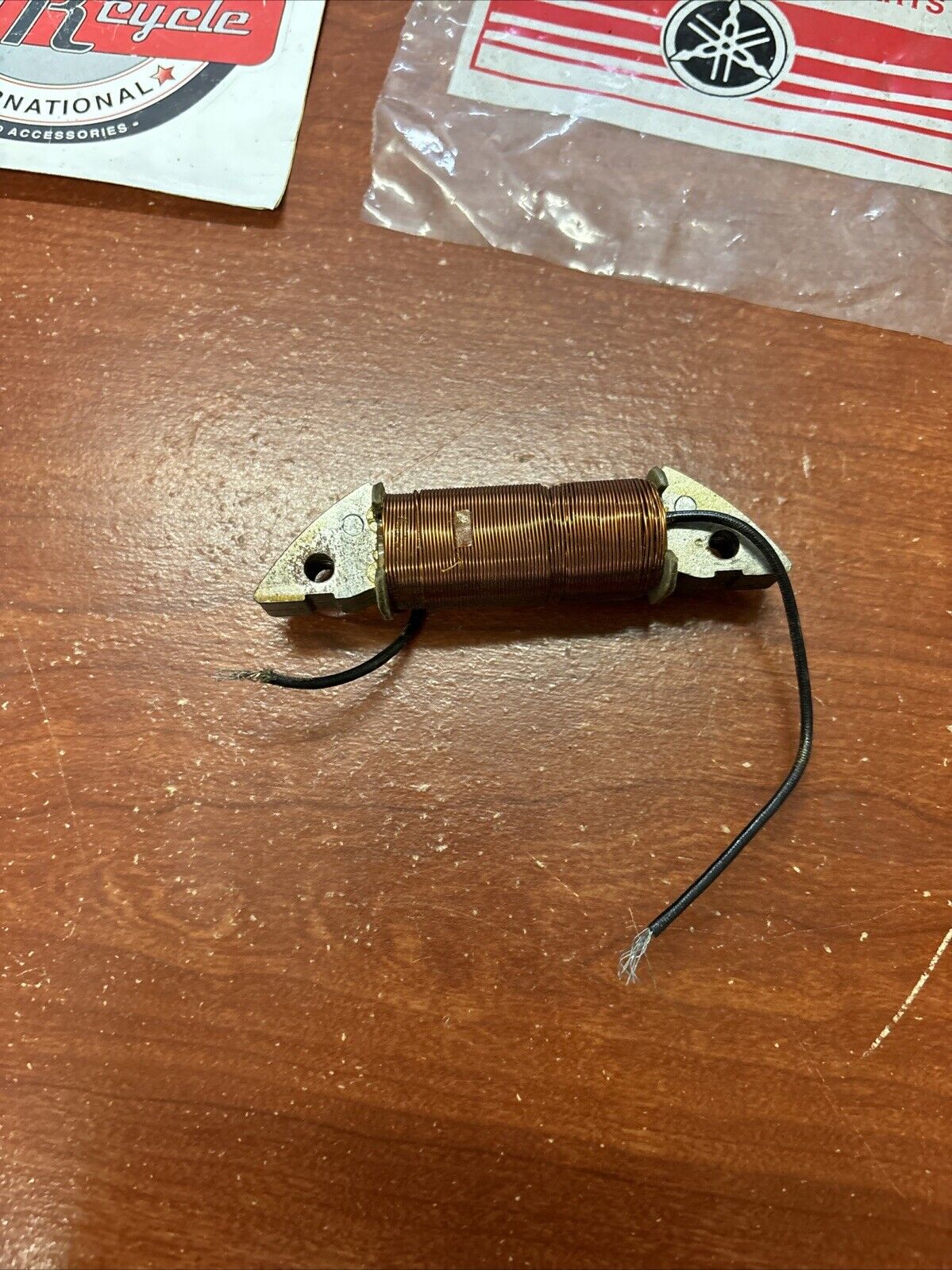 NOS Yamaha GP338 GP433 GP440 GS340 IGNITION SOURCE COIL 8A0-81312-20-00 Y178