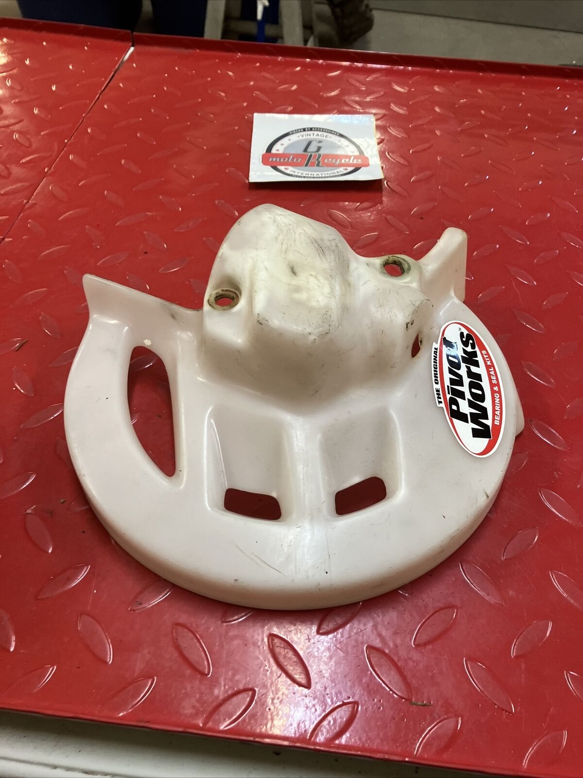 Honda CR250R 2001 front wheel disk guard protector 1997 - 2000 CR125R CR500R