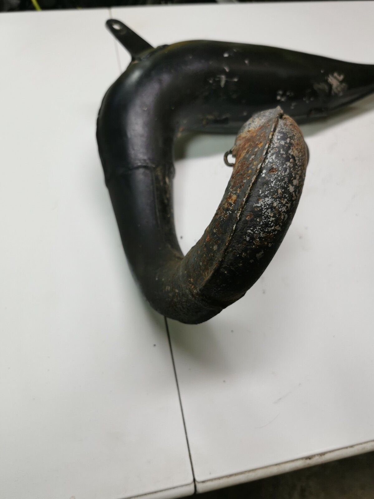 Suzuki PE175 1982 exhaust pipe header expansion chamber 1983 1984