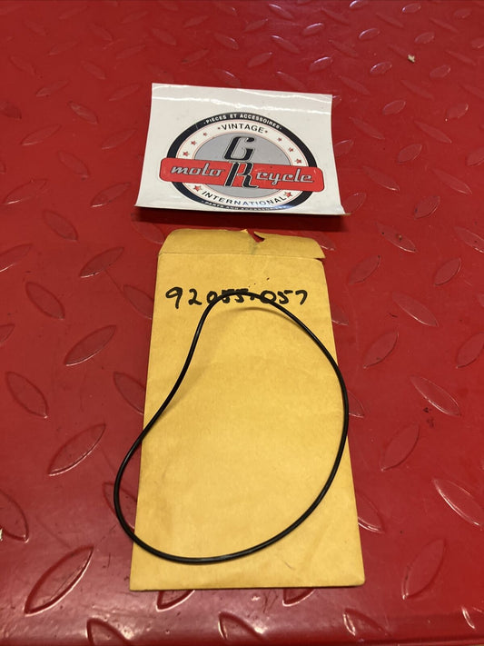 NOS KAWASAKI KD125 KE125 VALVE COVER O-RING 107.4X1.9 92055-057 K19