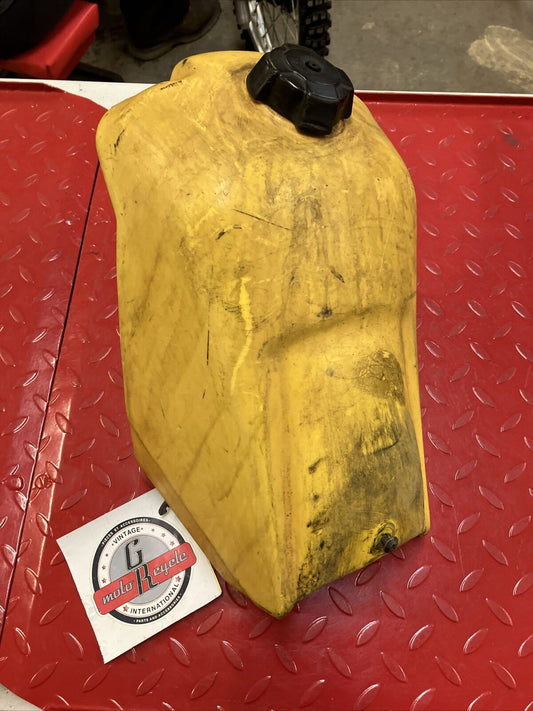 Suzuki RM125 1985 fuel tank gas petrol reservoir 1984 1986 2