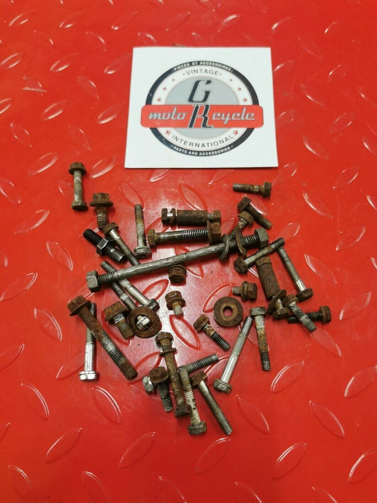 Kawasaki KX80 1979 motor engine frame hardware nut bolt misc