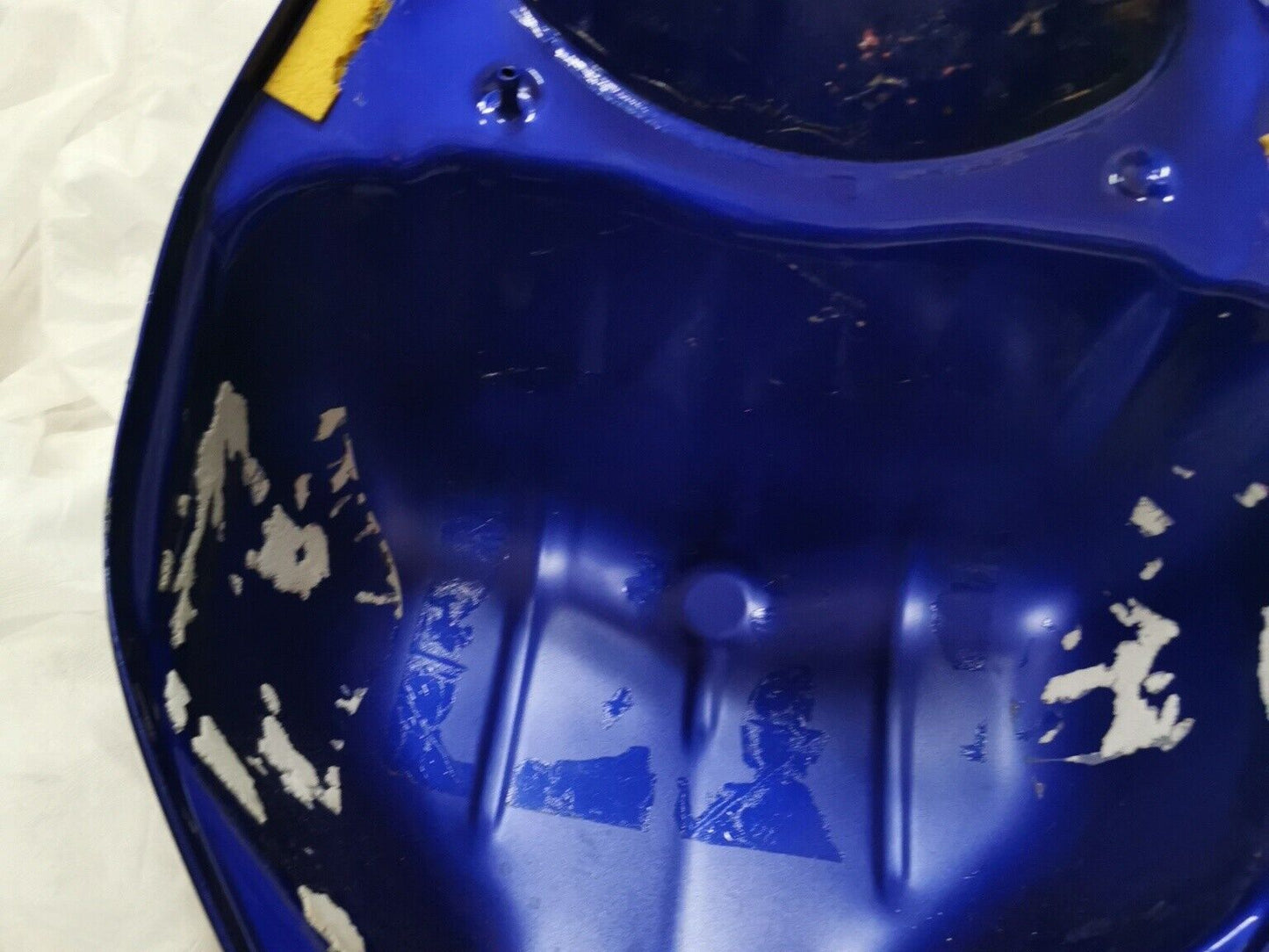Yamaha 1999 2000 2001 2002 YZF600 YZFR6 R6 FUEL TANK