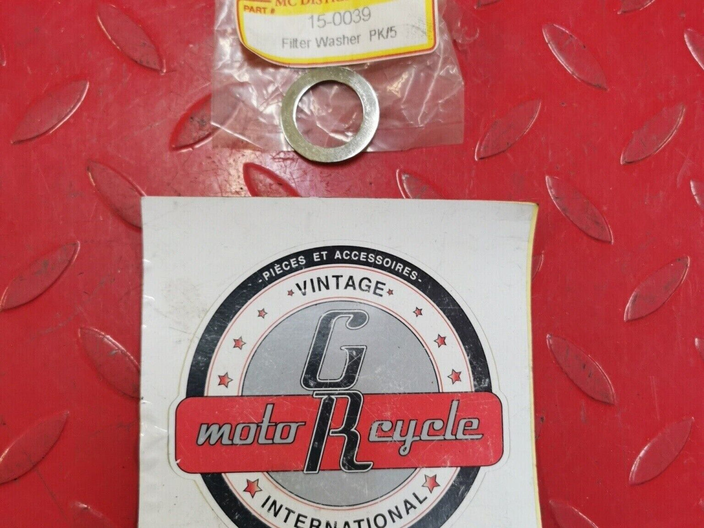 NOS Honda GL500 CX500 GL650 CX650 OIL FILTER SPRING WASHER 15414-300-000 H25