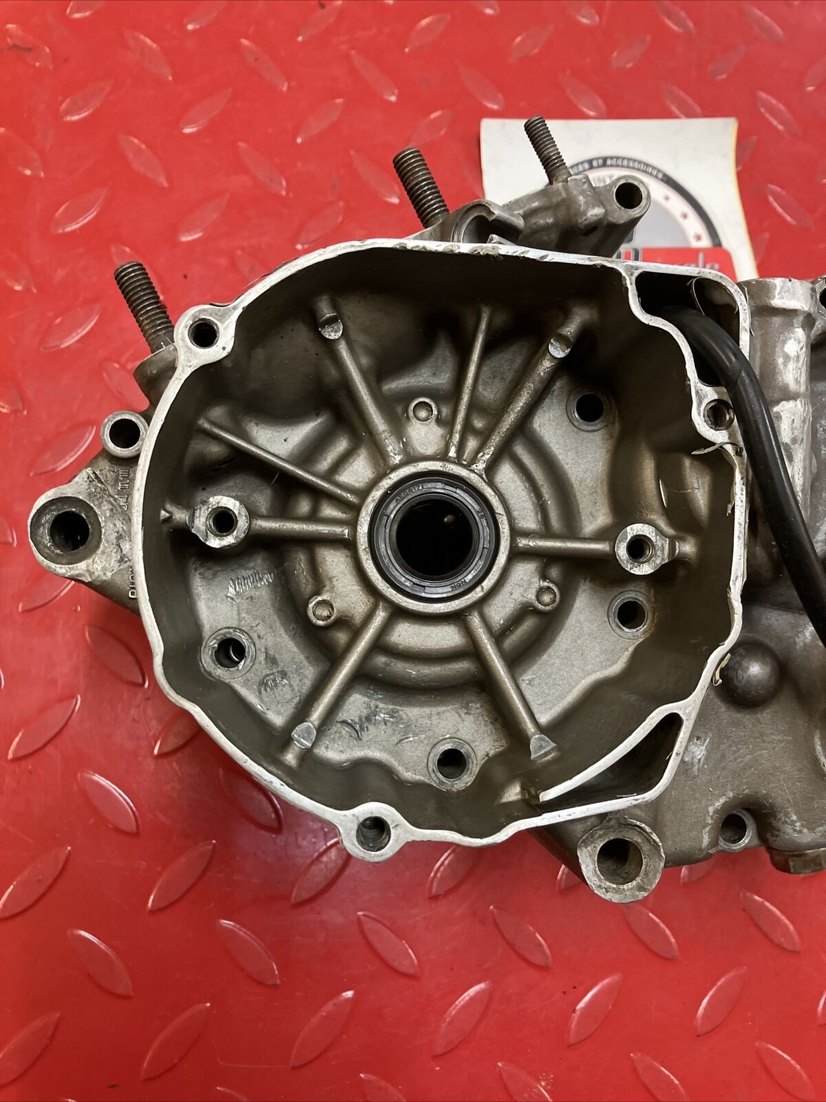 Suzuki RM125 1985 crankcase crank case set