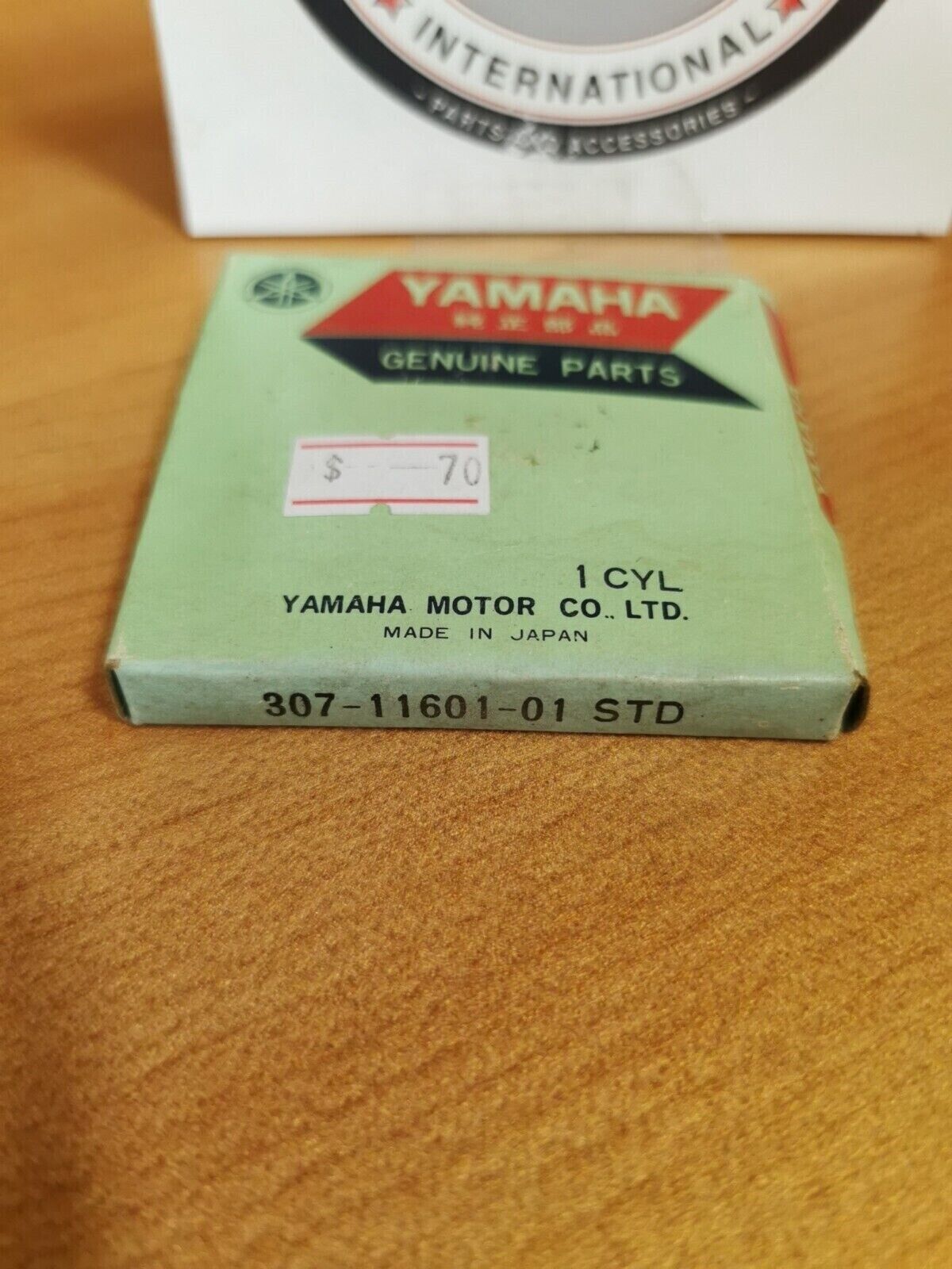 NOS YAMAHA RD125 PISTON RING SET STD 307-11601-01-00 Y48