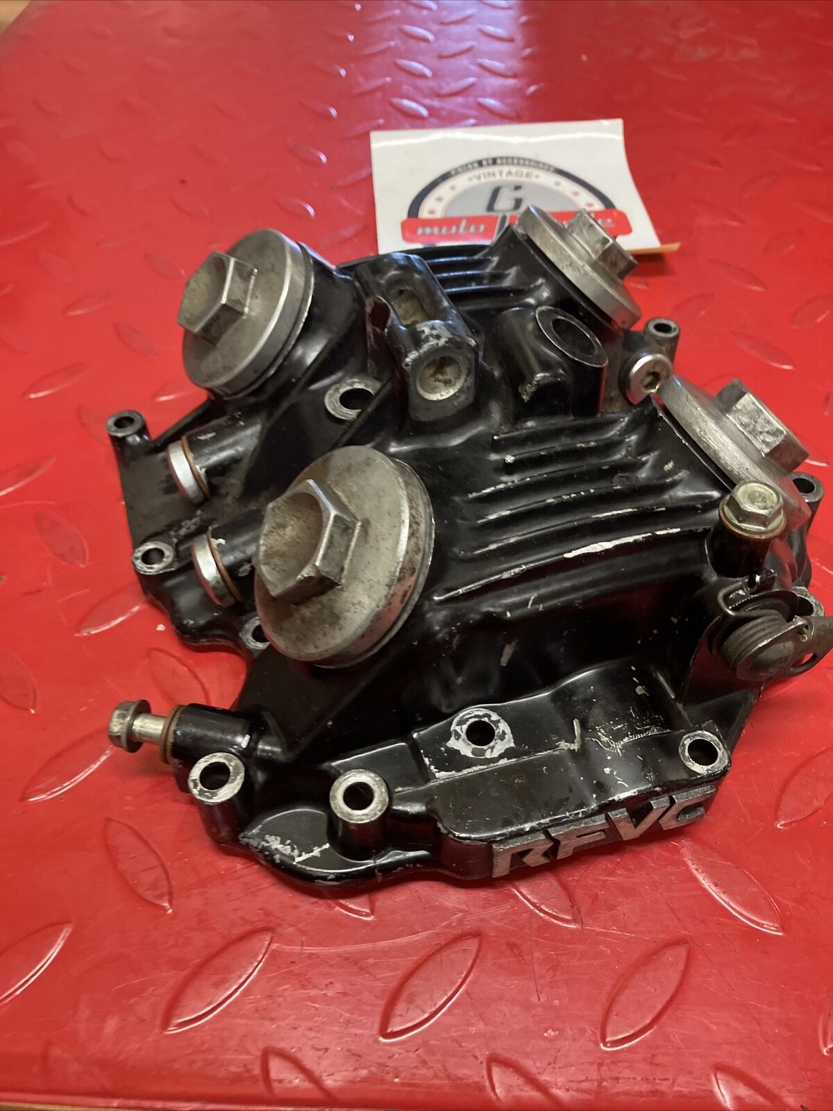 Honda XL350R 1984 cylinder head cover valve cover
