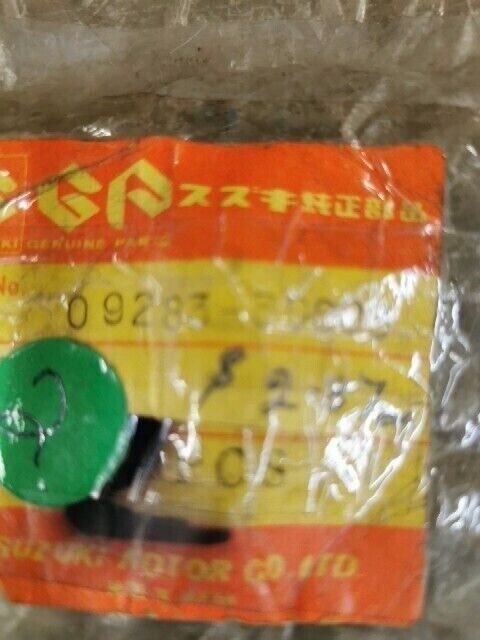NOS SUZUKI GT500 1976 1977 T500 1968 - 1975 SEAL OIL 30X65X8 09283-30003 S53