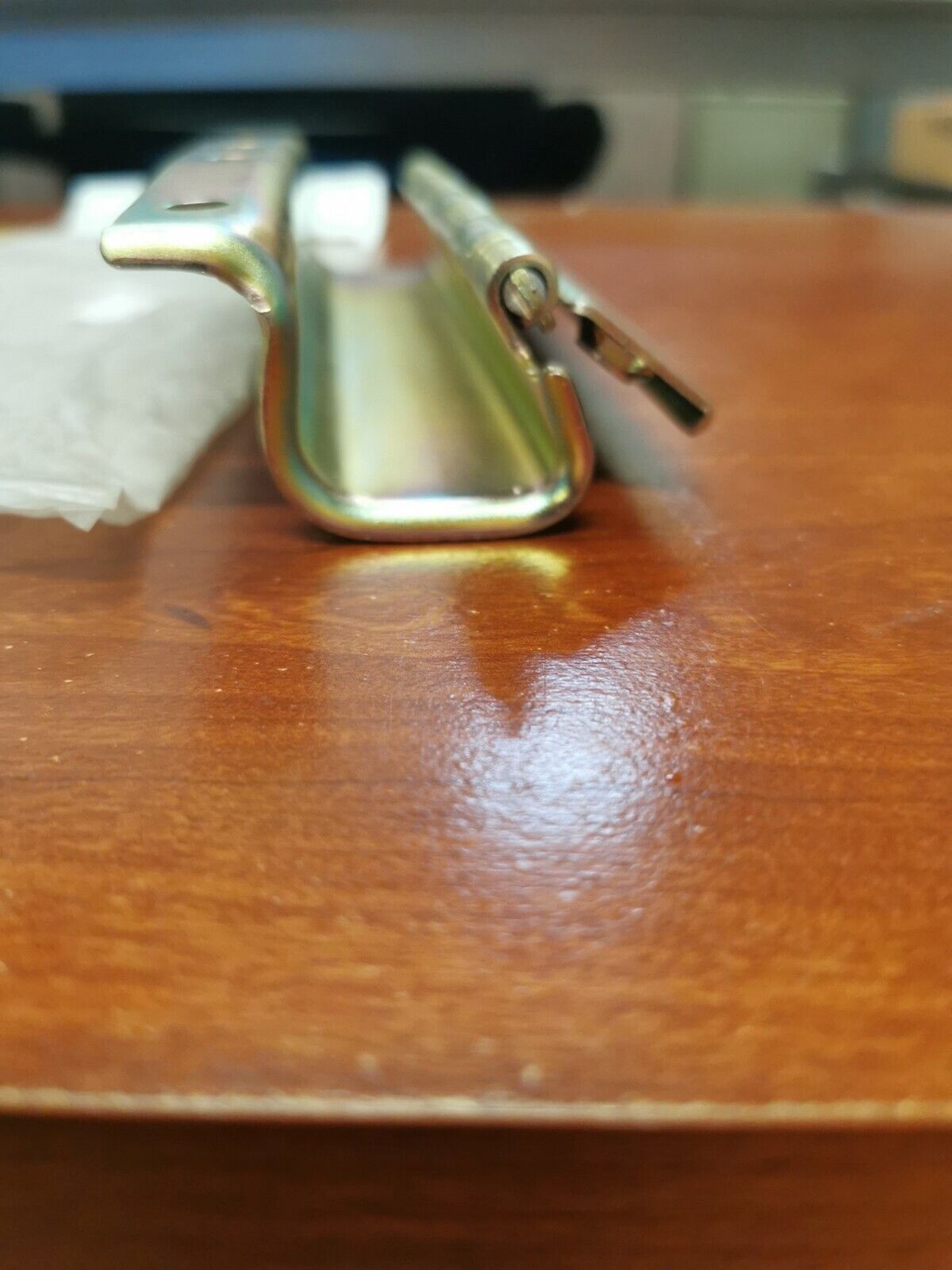 NOS Yamaha ET340 ET300 ET250 HINGE ASSEMBLY 8F3-77140-00-00 Y86