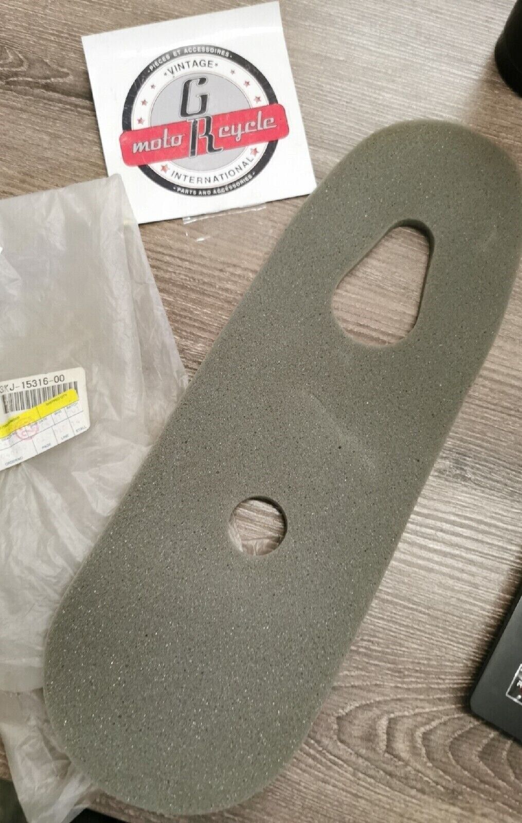 NOS YAMAHA CY50 YJ50 1993 - 2004 ENGINE MOUNT DAMPER 3KJ-15316-00-00 Y54