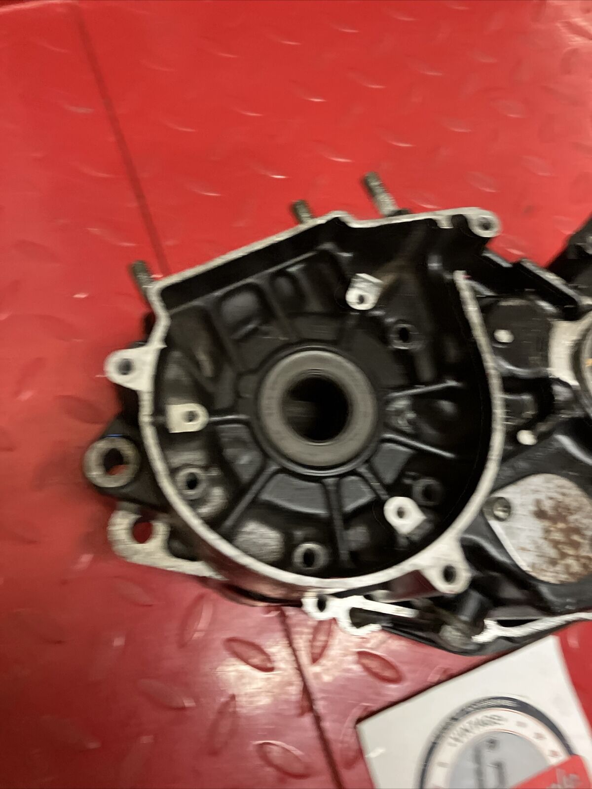 Suzuki DS100 1980 Crankcase set left right