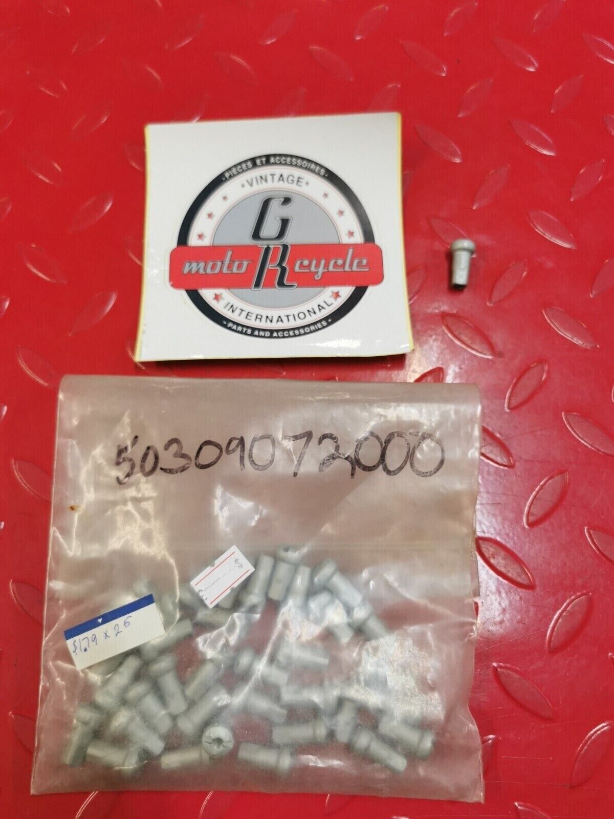 NOS KTM Spoke Nipple 50309072000 KT2