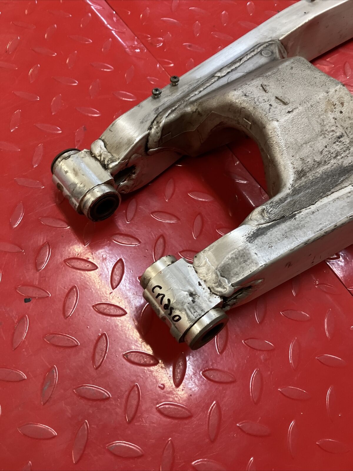Honda CR250R 1988 swingarm rear swinging arm 2