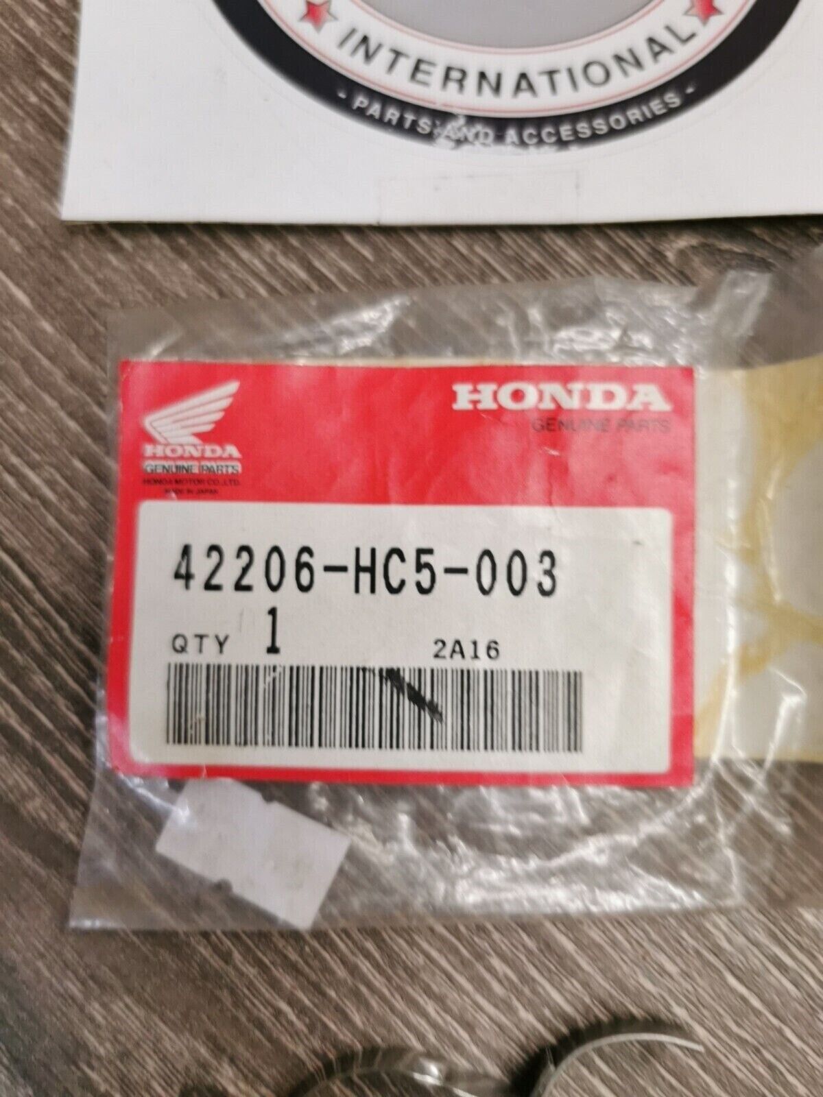 NOS HONDA TRX300FW BAND 42206-HC5-003 H54